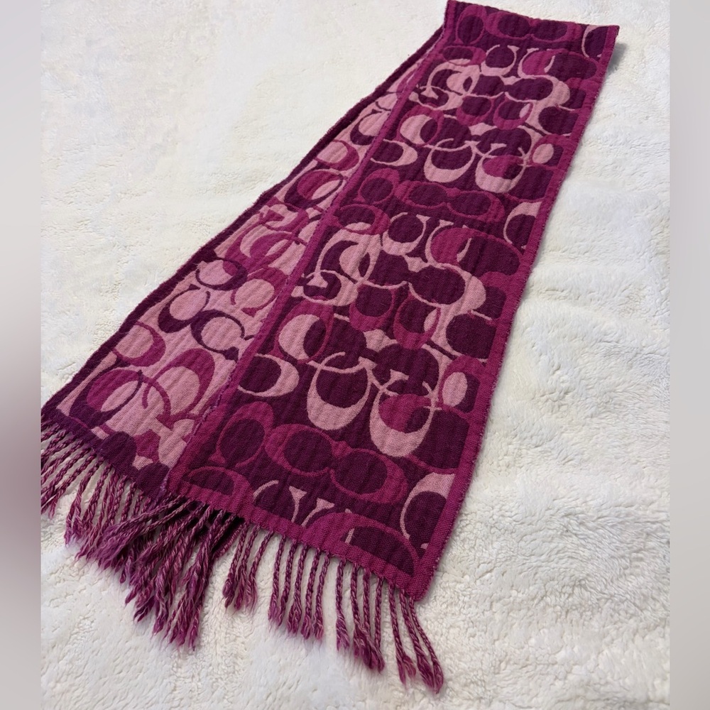 Coach Two-Tone Signature Jacquard Scarf in Berry and Light Pink